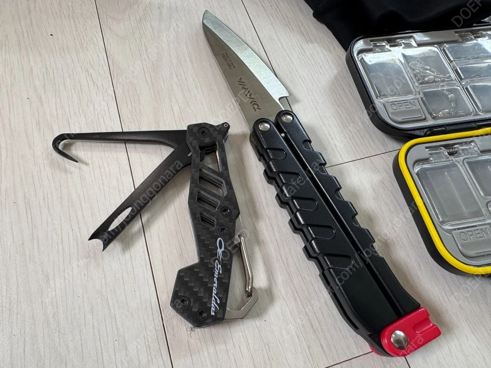 낚시용품] 다이와 태클박스 tb5000, 전용 악세사리 풀옵션, 루어용품, 에깅용품 일괄 처분 이미지
