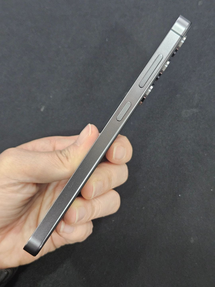 갤럭시S24 256GB 블랙 가성비 이미지