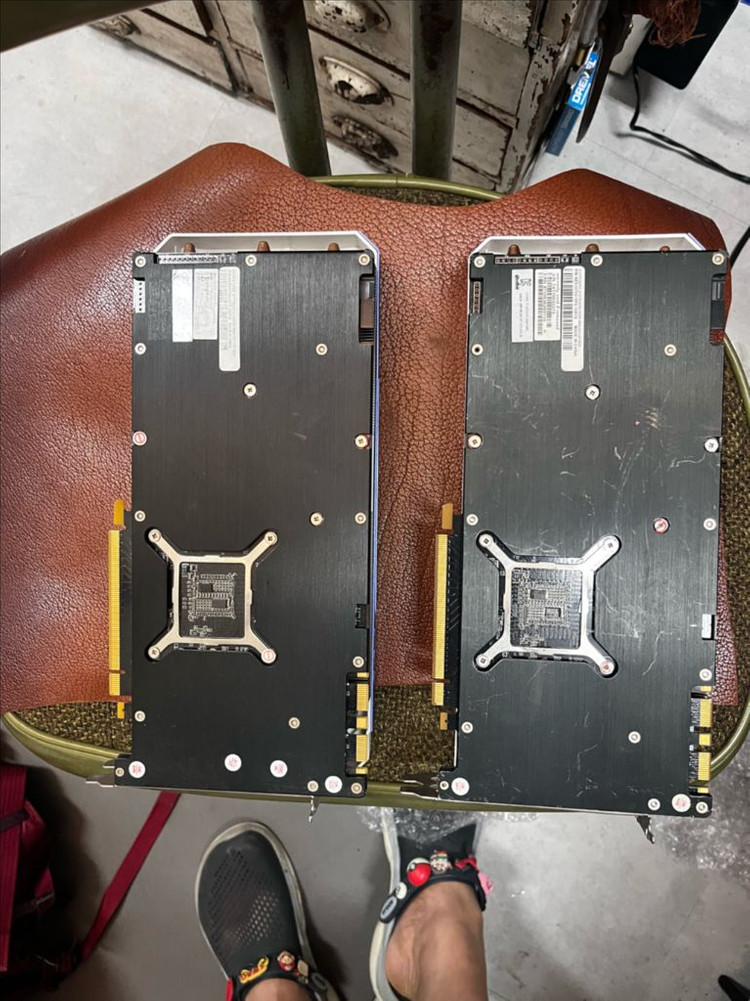gtx1070/8g2개 이미지
