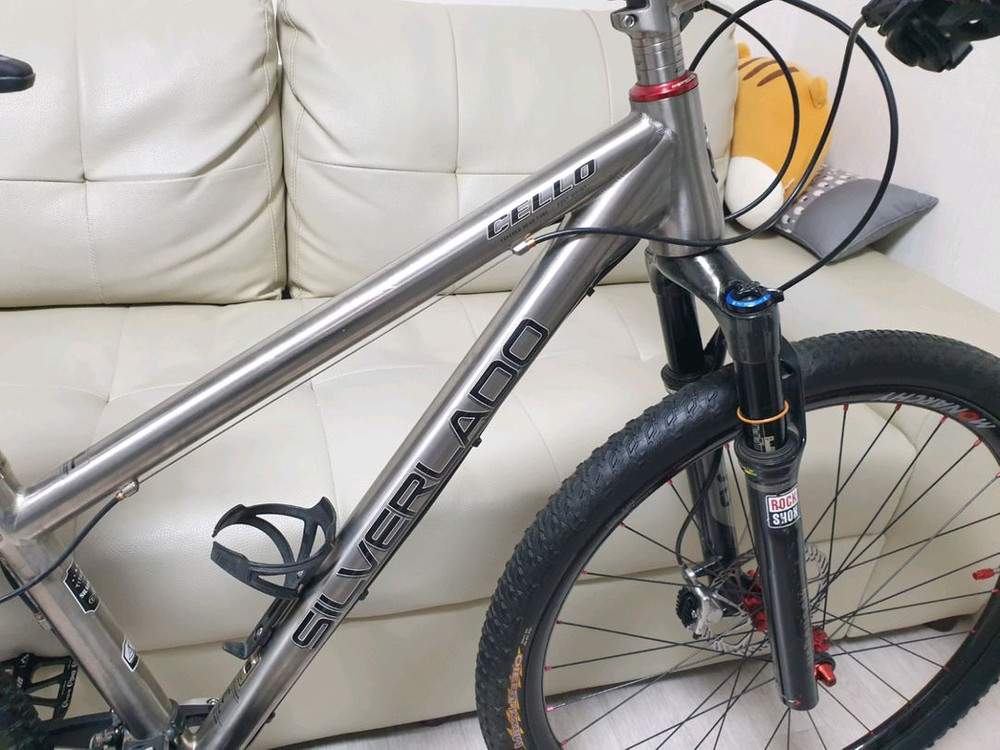 2014년식 첼로 실버라도90 XTR 티타늄 MTB 이미지
