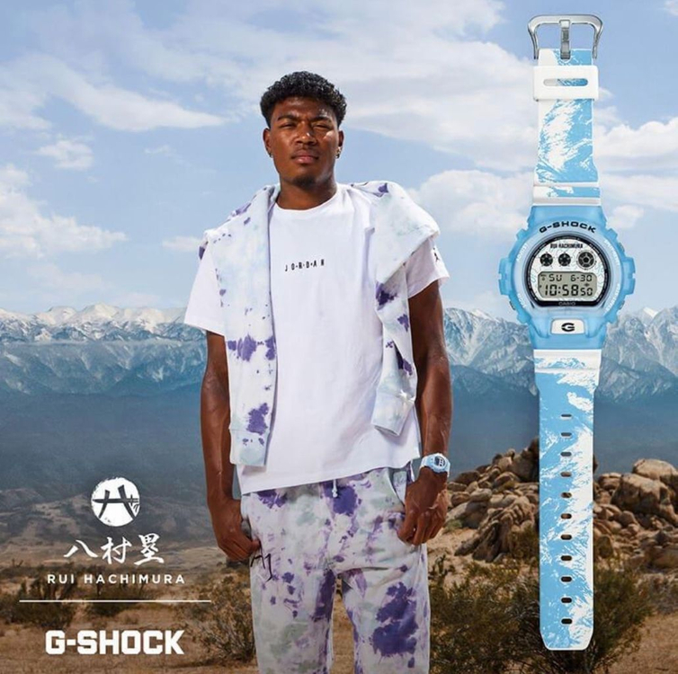 지샥 G-SHOCK DW-6900RH 루이 하치무라 콜라보 시계 이미지