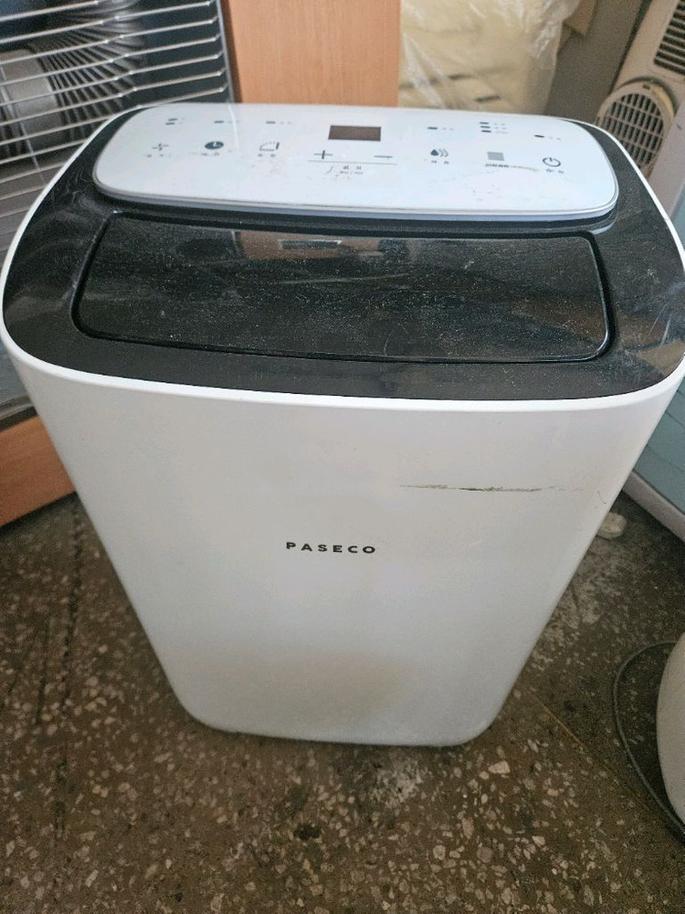 파세코 이동식 창문형 에어컨 창문틀 거치대 호스 포함 세트. 이미지