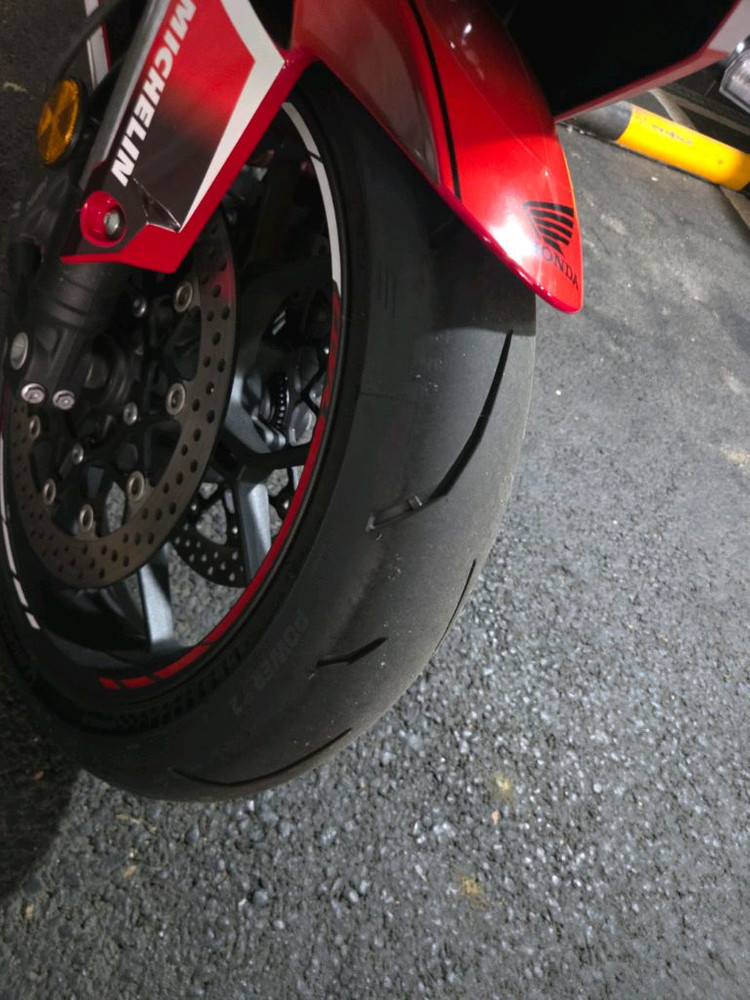 25년식 cbr650r e클러치 팝니다 이미지