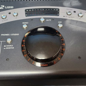 베링거 XENYX CONTROL2 오디오 인터페이스 모니터 컨트롤러 이미지