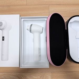 메디큐브 에이지알 울트라튠 이미지