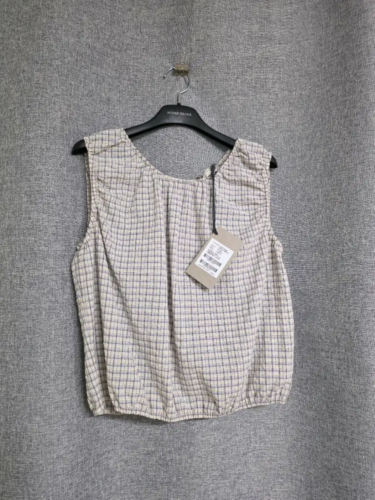 (새상품) 모노크롬 lofi check blouse 블라우스 슬리브리스 (Beige) free사이즈 이미지