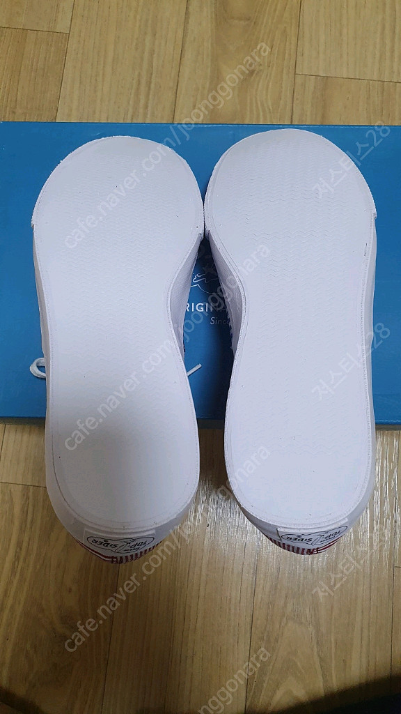 스페리(sperry) 남성 스니커즈 스트라이프 멀티 245 팝니다 이미지