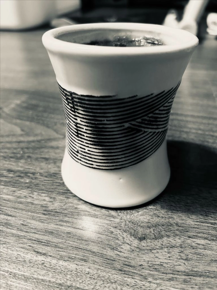 우드윅 캔들 6oz(142g)입니다. 이미지