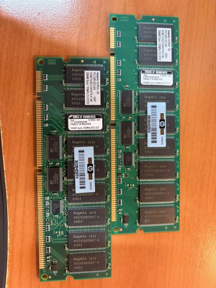 Hynix 메모리 256MB 2개 이미지