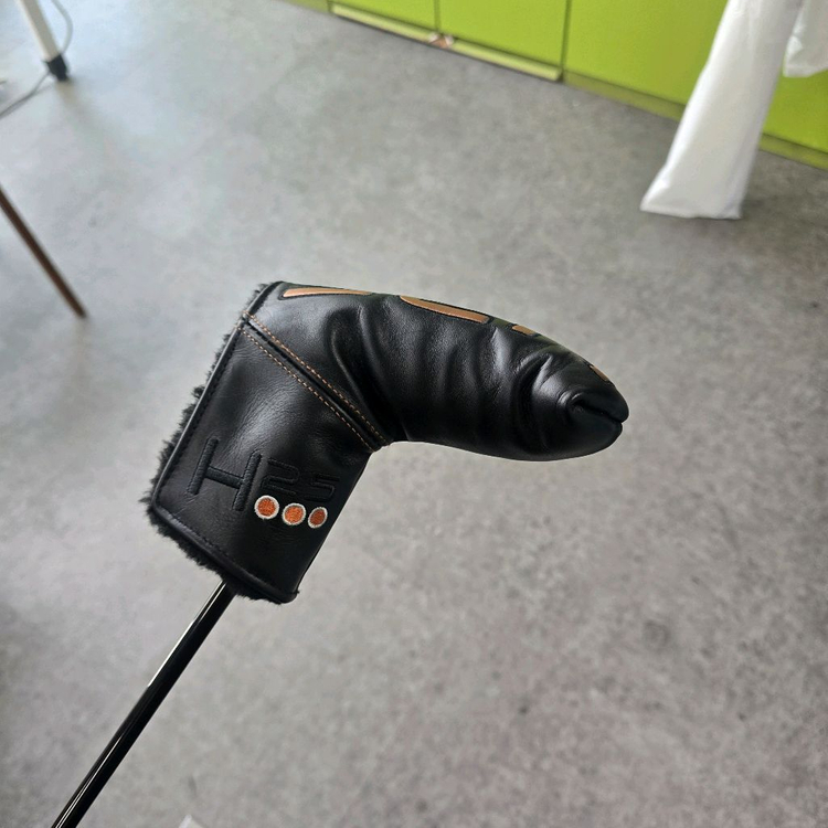 한정판 H25 스카티카메론 테릴리움 퍼터 이미지
