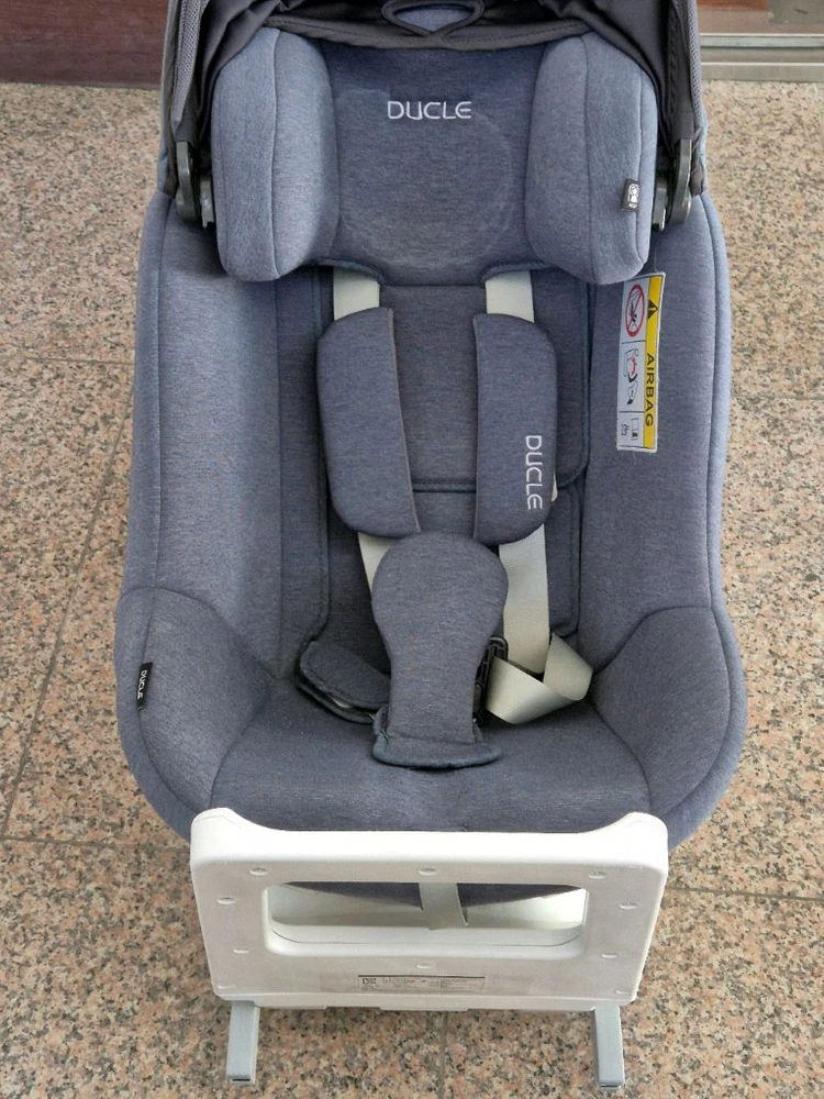 듀클 S-300 회전형 ISOFIX 카시트 2019년 회전정상 이미지