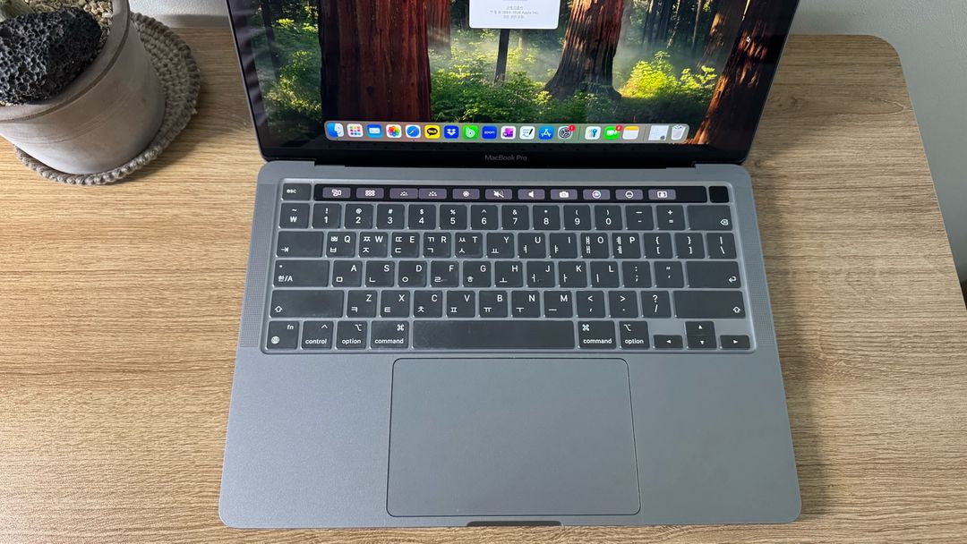Apple 맥북프로 M1 13인치 / 8gb / 256gb 이미지