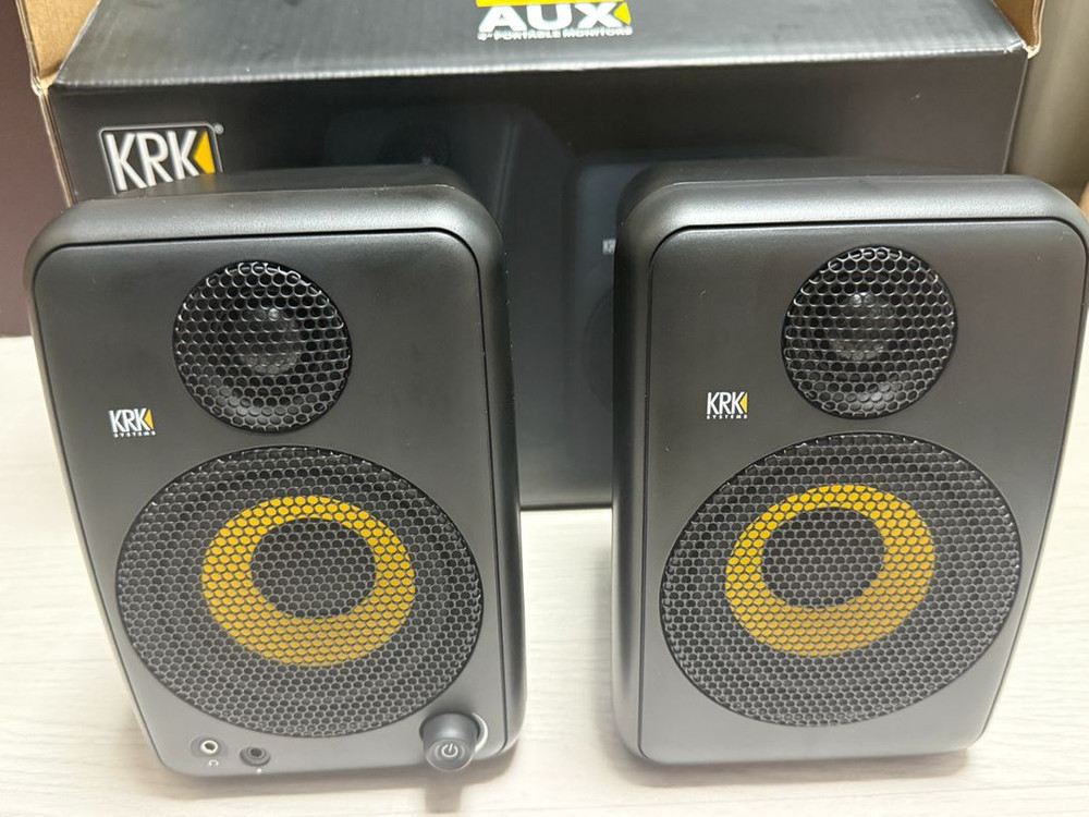 KRK GoAux4 고억스4 블루투스 스피커, 미사용품 이미지