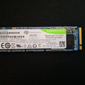 컴퓨터 저장장치 Seagate 바라쿠다 510 M.2 NVME SSD 250GB 이미지