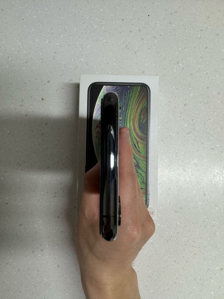 아이폰 XS 256GB 스페이스그레이 풀박스 이미지