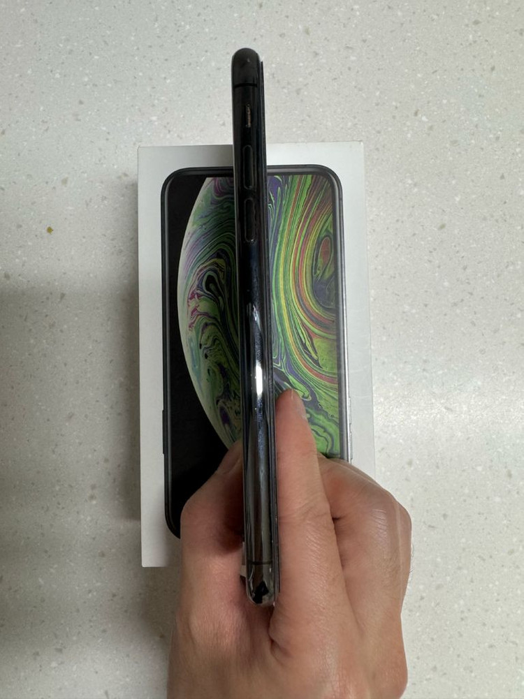 아이폰 XS 256GB 스페이스그레이 풀박스 이미지