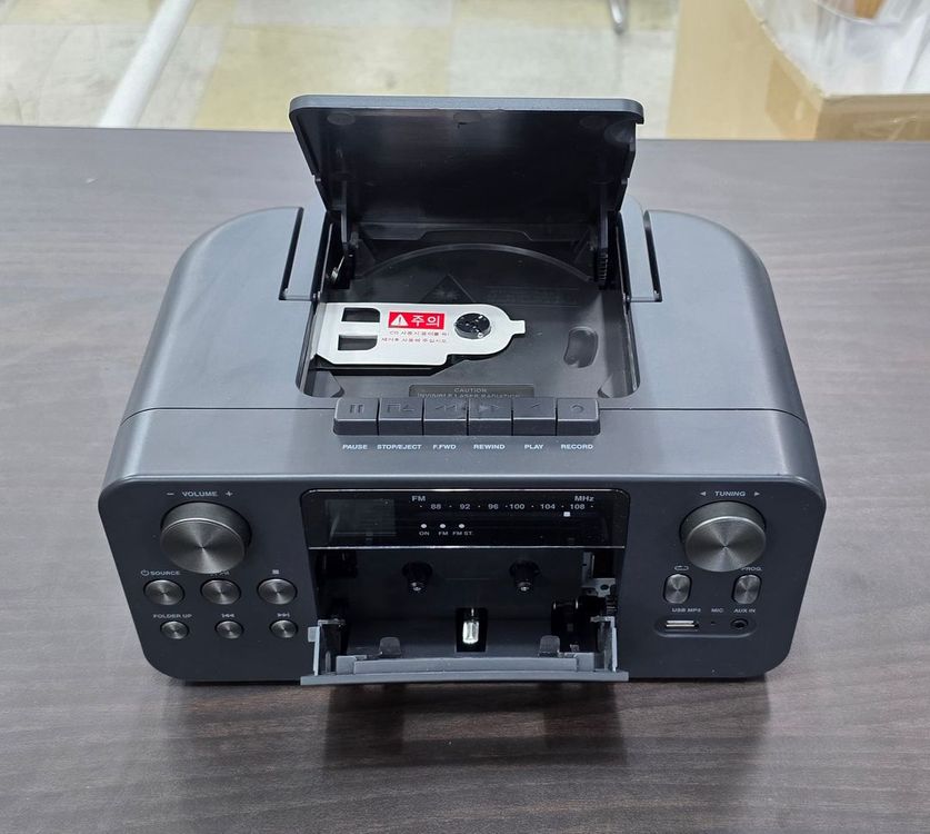 브리츠 BZ-LX50BT 휴대용 카세트 CD 라디오 블루투스 스피커 이미지