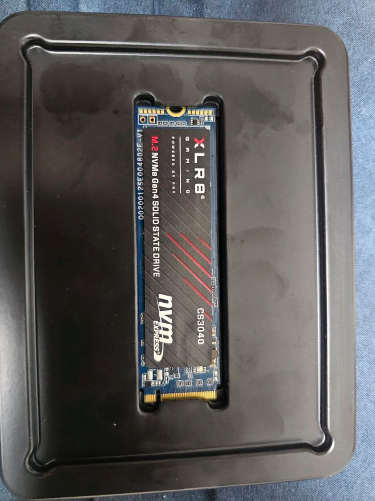 PNY CS3040 2TB pcie 4.0 M.2 SSD 이미지