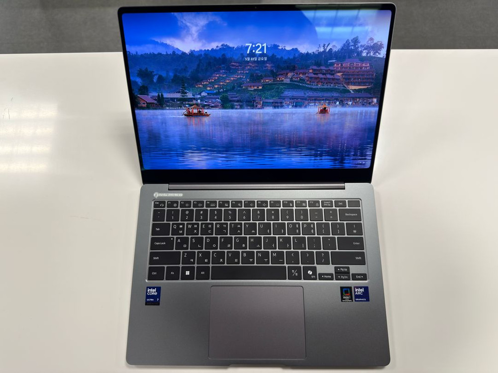 (S급/풀박스급) 갤럭시북5 프로 14인치 NT940XHA-KD72G (울트라7 / 32G / 1TB) 이미지