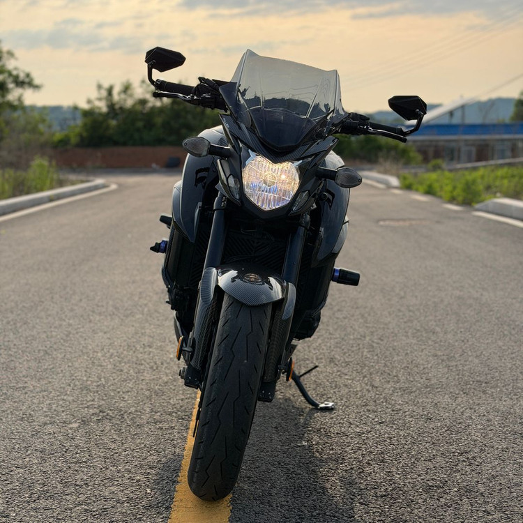 초특가)스즈키GSXS750 18년식 머플러 요시무라 구변O 저렴히판매합니다 이미지
