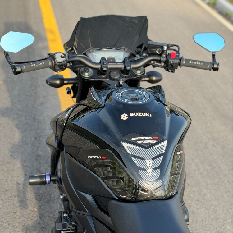 초특가)스즈키GSXS750 18년식 머플러 요시무라 구변O 저렴히판매합니다 이미지