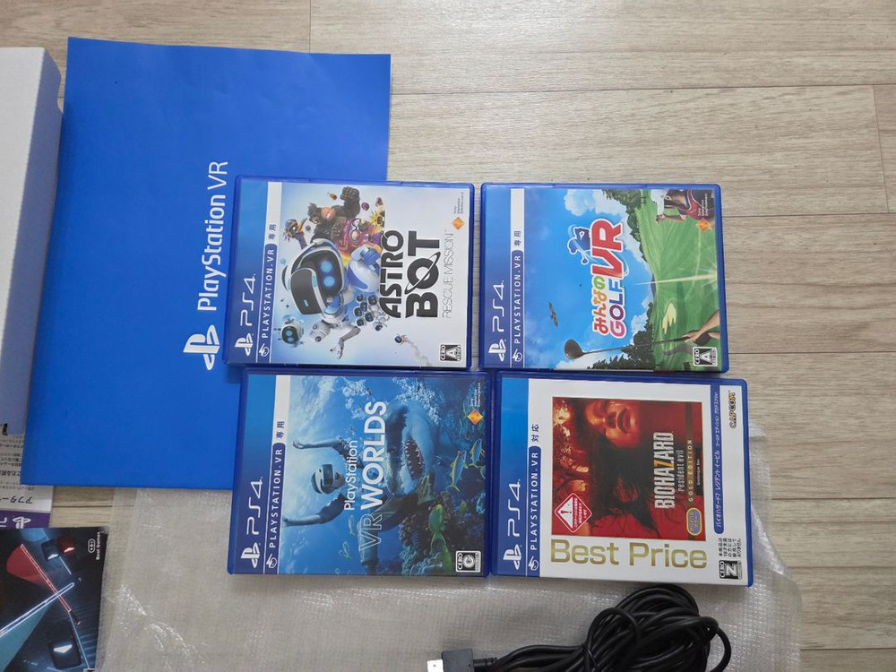 sony PS4PRO VR 메가 팩(게임4개 포함) 팝니다. 이미지
