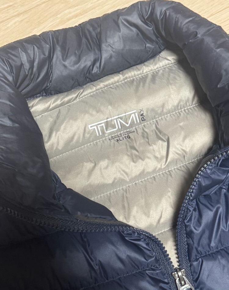 투미 Tumi 패커블 경량패딩 네이비 xl 이미지