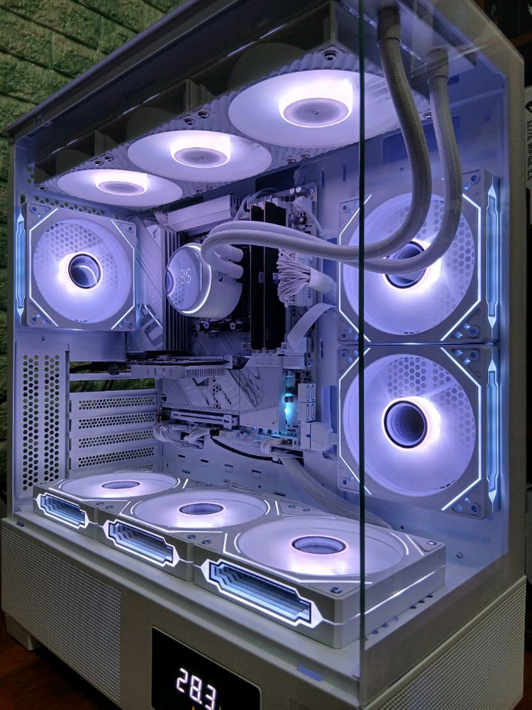 반본체 미사용 ) 9800X3D 컴퓨터 PC 판매 이미지
