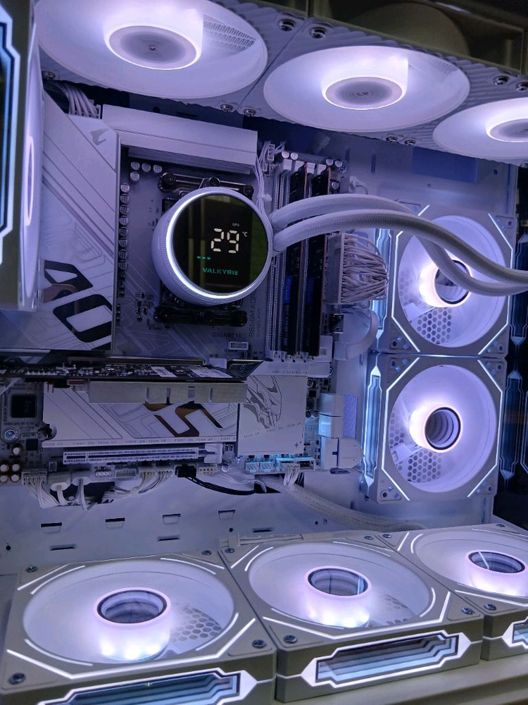 반본체 미사용 ) 9800X3D 컴퓨터 PC 판매 이미지