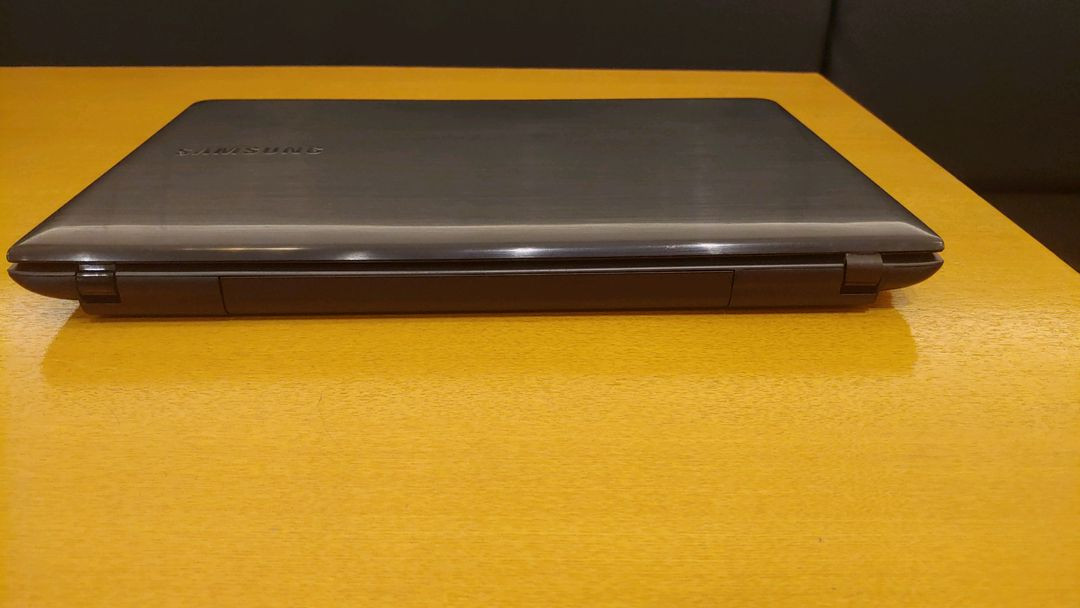 삼성 노트북 NT270 15.6인치 i5-4200u 판매합니다.사무,업무,인강 이미지