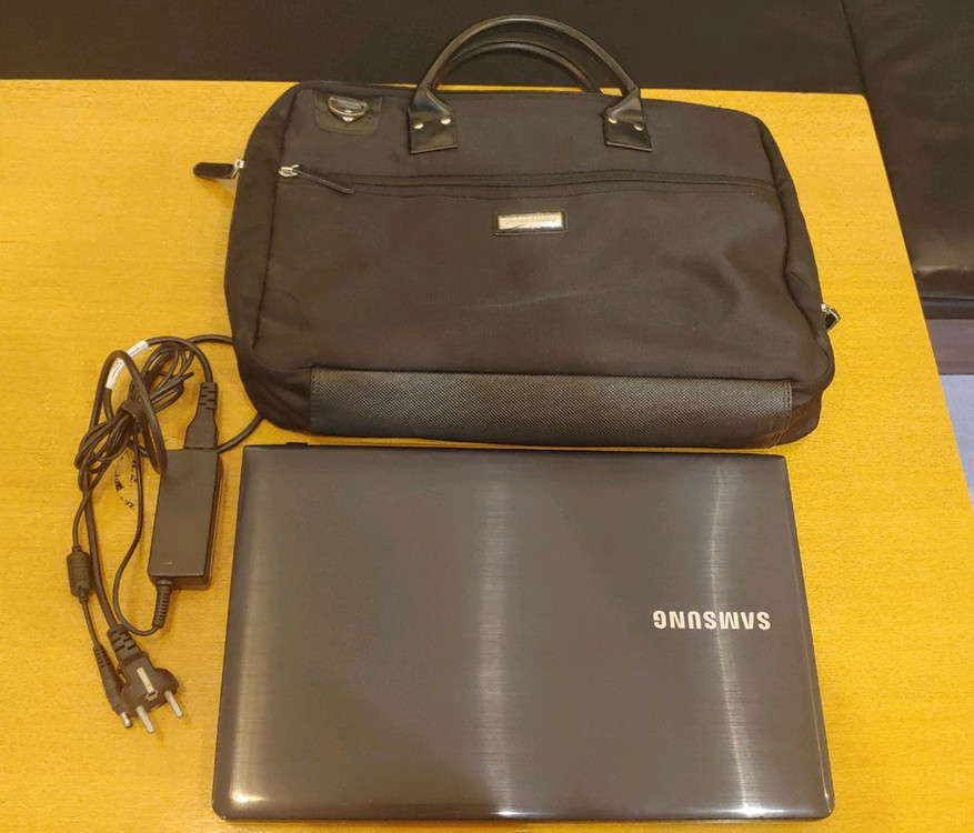 삼성 노트북 NT270 15.6인치 i5-4200u 판매합니다.사무,업무,인강 이미지