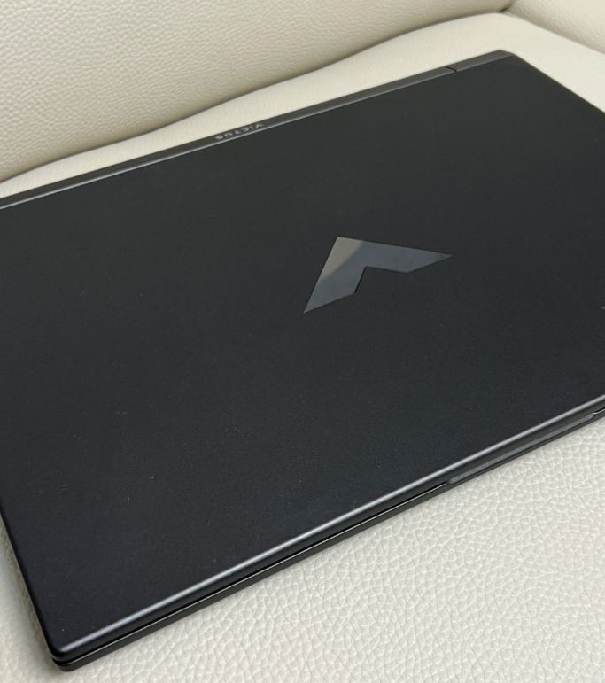 HP victus 16-s0100AX 게이밍노트북 4050 팔아요 이미지
