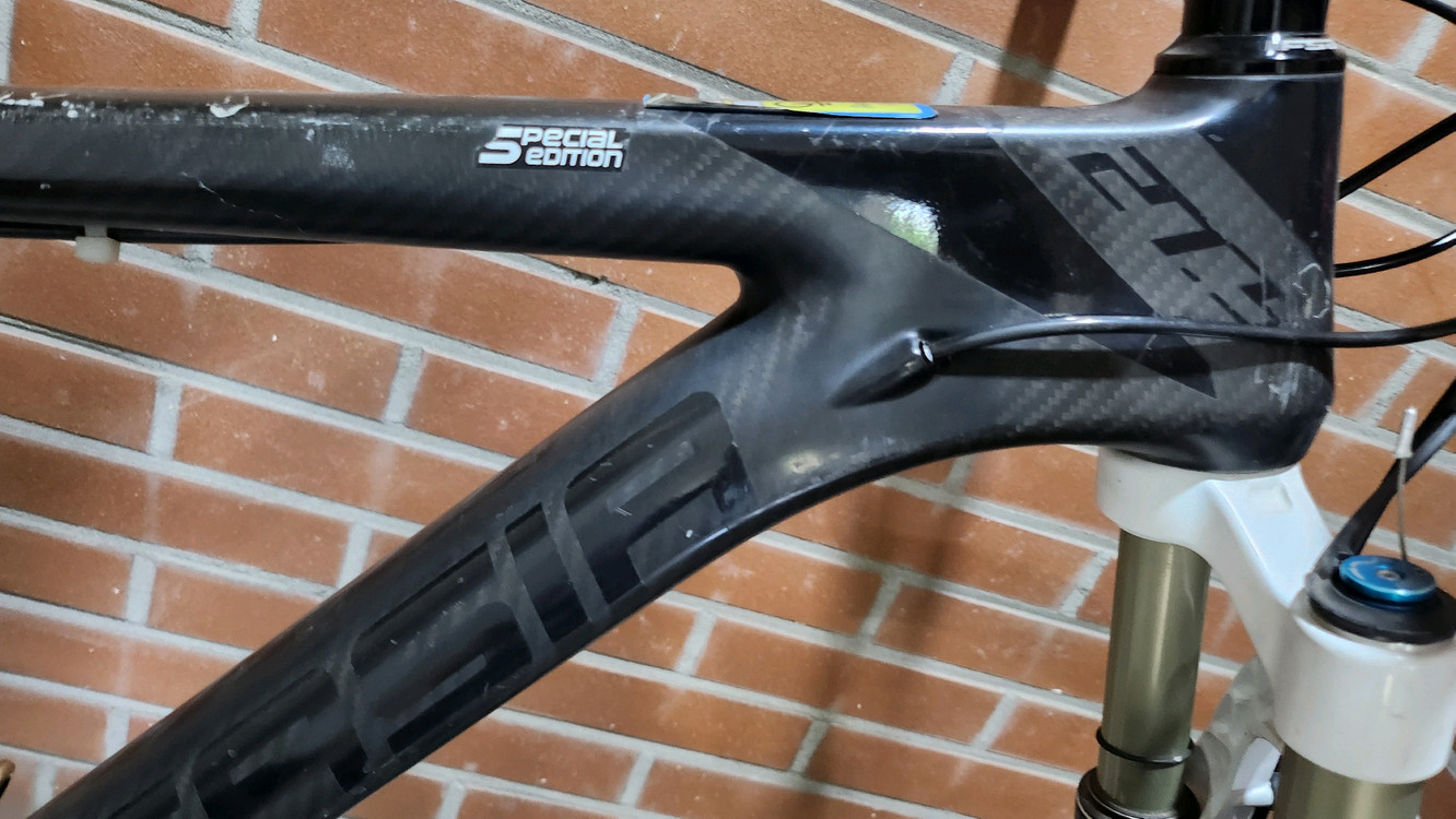 카본MTB 자전거 폭스에어샥 구동/제동XT 이미지