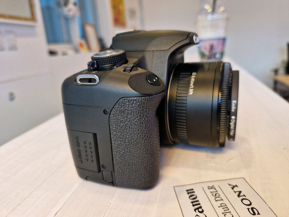 (A급 :16,900컷대) 캐논 EOS 500D DSLR 카메라 +EF 50mm f/1.8 렌즈+신품가방 이미지
