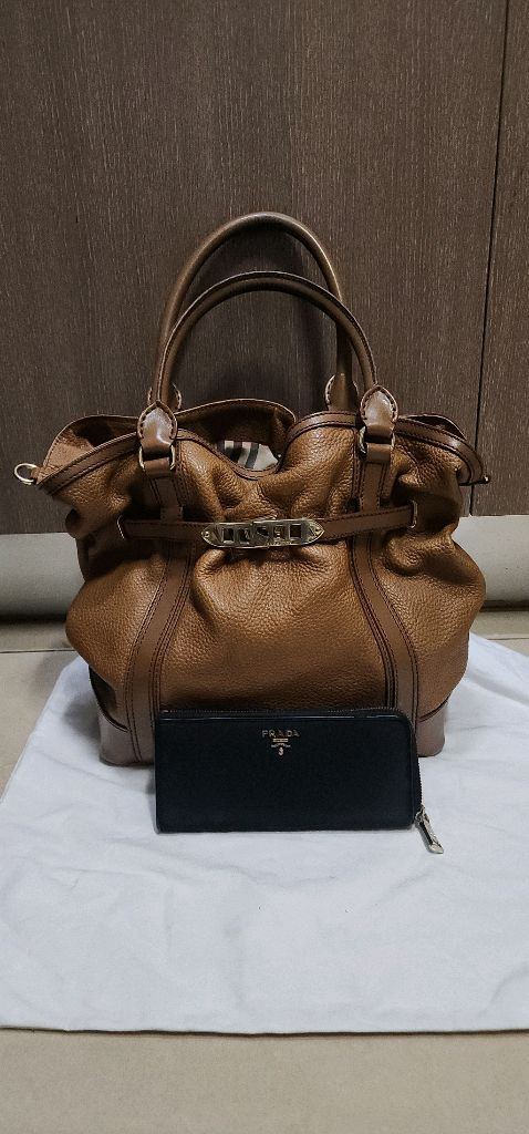BURBERRY/ CELINE 가방 이미지
