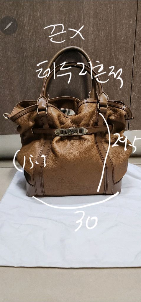 BURBERRY/ CELINE 가방 이미지