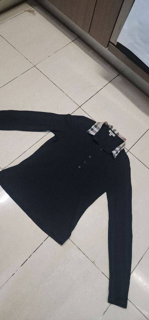 버버리 여성 폴로티 긴팔 77과 반팔 등 이미지