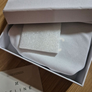 여성패션 카드지갑 이미지