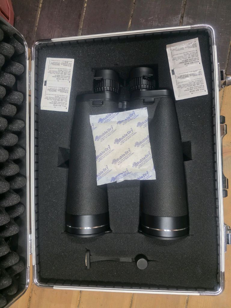New ms 20x70 쌍안경 + 멘프로토 475b 삼각대 판매합니다. 이미지