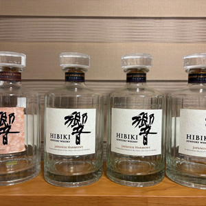 산토리 히비키 양주병 빈병 공병 4병 일괄팝니다(깨끗) 이미지