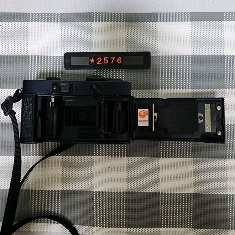 코니카 C 35 EF 필름카메라 이미지