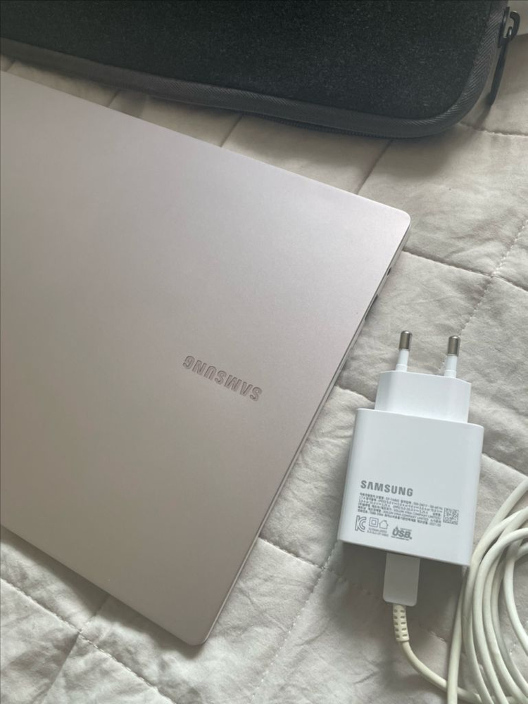 삼성 갤럭시북 프로 NT930XDB-KC58P 노트북 이미지