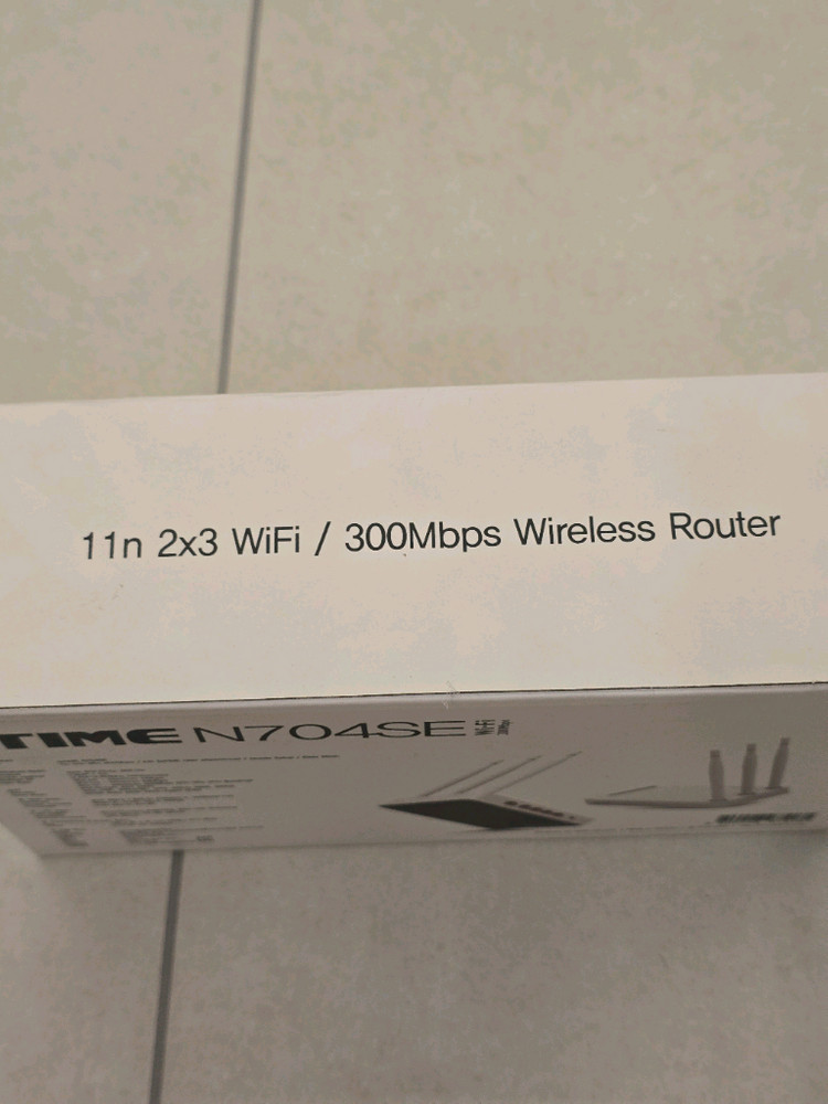 아이피타임 ipTIME N704SE 유무선 공유기 와이파이 300Mbps 이미지