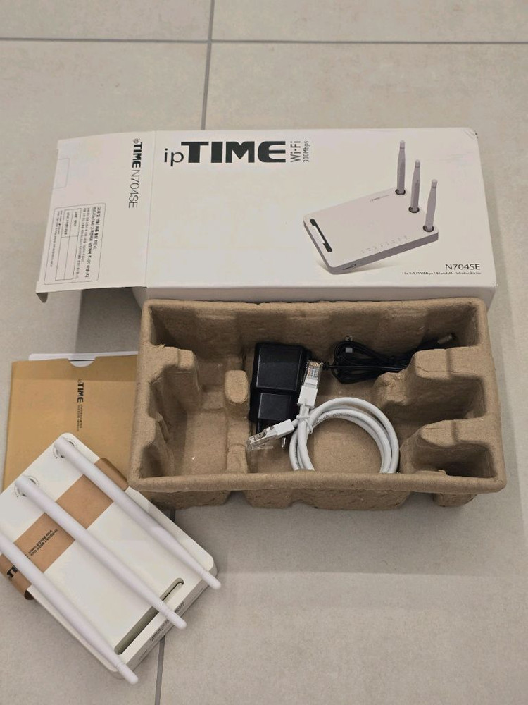 아이피타임 ipTIME N704SE 유무선 공유기 와이파이 300Mbps 이미지