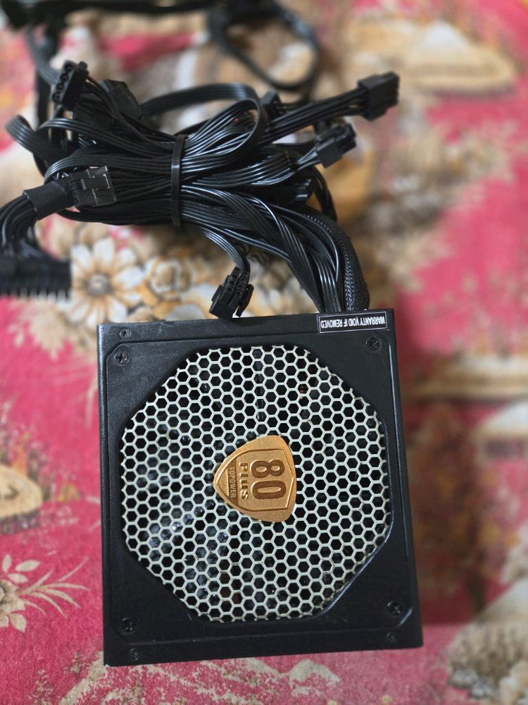 topower Guardian TOP-900DG 900w 파워 이미지