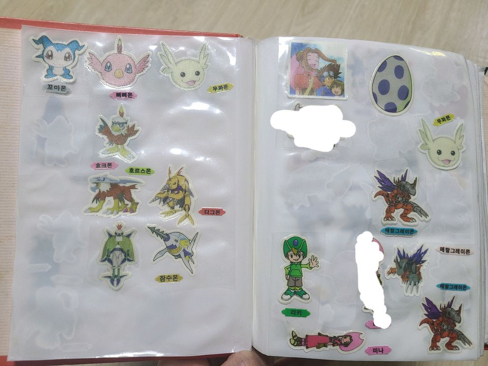 디지몬 띠부씰 구버전 초판 이미지