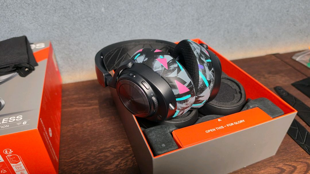 스틸시리즈 Arctis Nova Pro 노바프로 게이밍 헤드셋 이미지