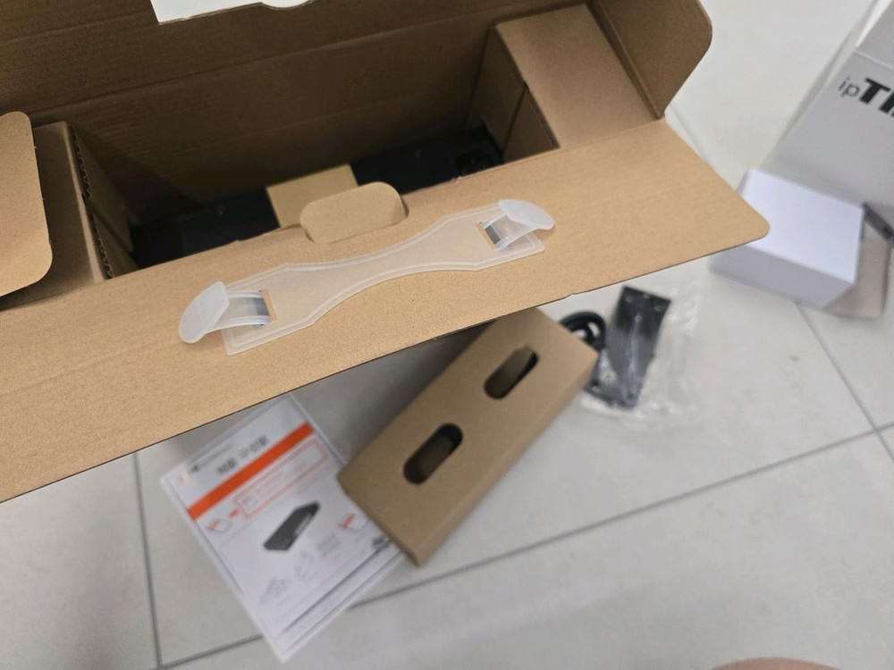 ipTIME SG16M-mini 16포트 스위치허브 스위칭허브 랜 이미지
