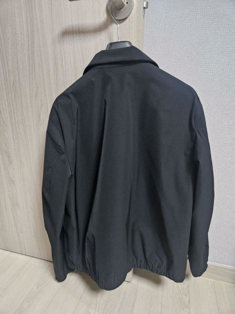띠어리 옴므 나일론 자켓 블랙 L 팝니다 블루종 점퍼 이미지