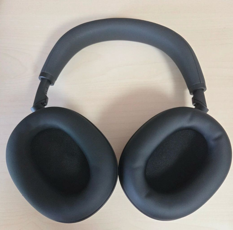 소니 wh-1000xm6 헤드폰 판매합니다. 이미지